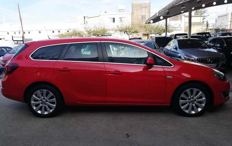 2015 Opel, Vauxhall Astra 1,6L 2015 Cyprus