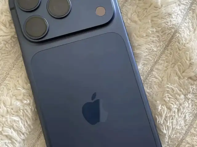 Iphone 17 pro 256gb, Επαρχία Λεμεσού — Λεμεσός - Αγία Ζώνη