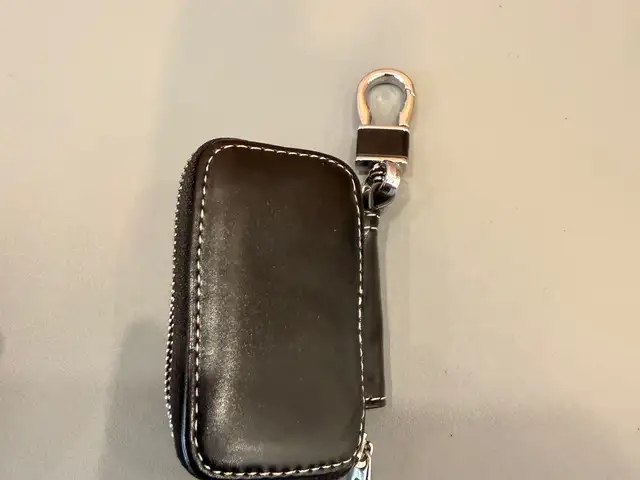 Mercedes keyring key holder, Επαρχία Πάφου — Paphos - Άγιος Θεόδωρος