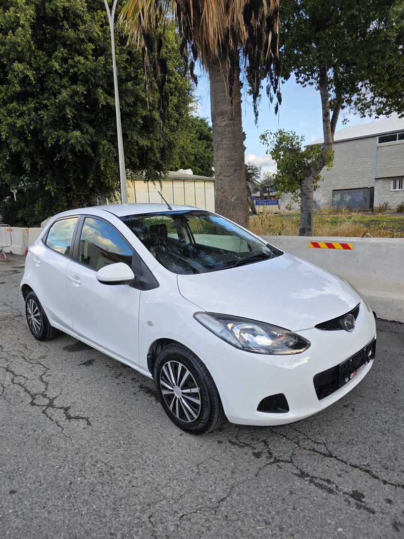2011 Mazda Demio 1,3L 2011 Cyprus