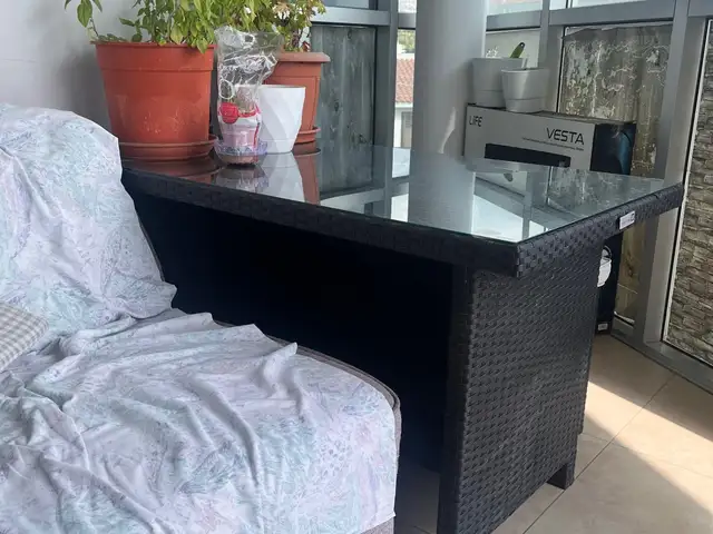 Rattan table and 2 pours, Επαρχία Πάφου — Πάφος - Αναβαργός