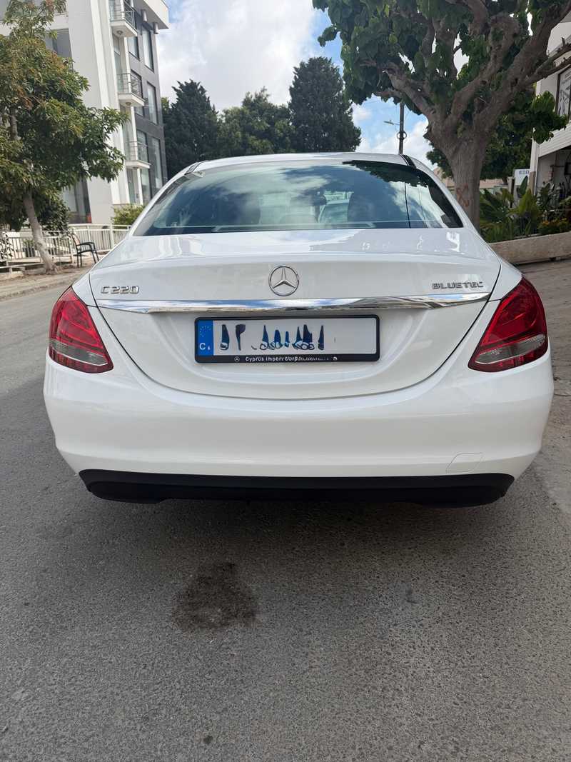 2015 Mercedes-Benz C-Class 2,0L 2015 Cyprus