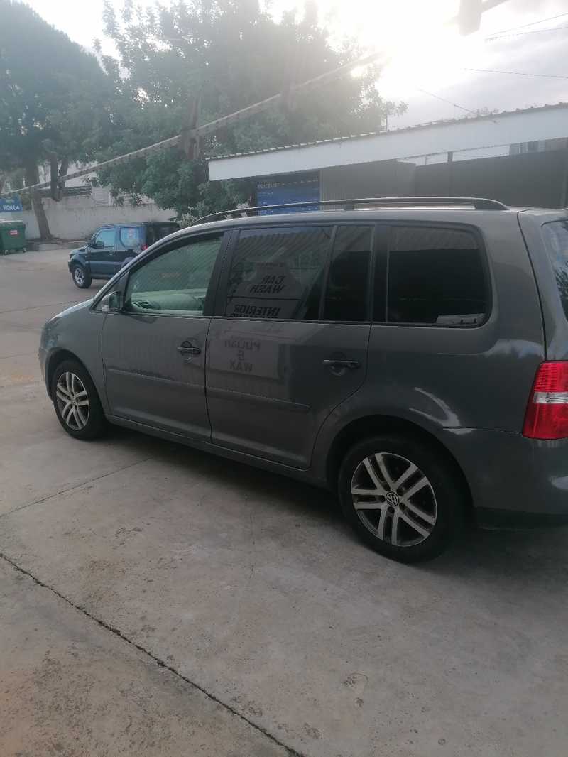 2006 Volkswagen Touran 1,6L 2006 Cyprus