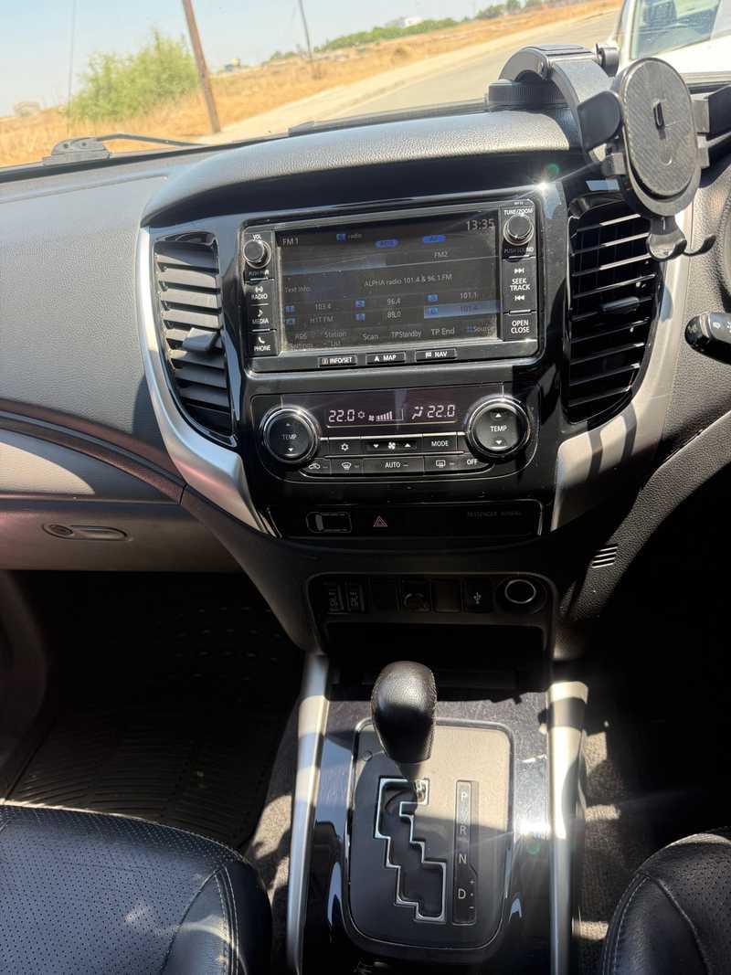 2017 Mitsubishi L200 2,4L 2017 Cyprus