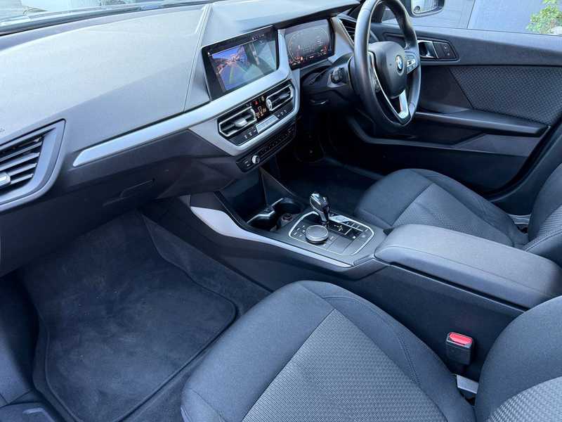 2022 BMW 1-Series 1,5L 2022 Cyprus