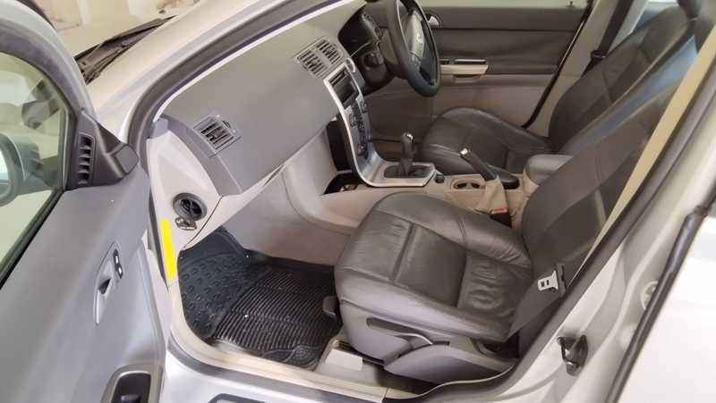 2005 Volvo S40 1,6L 2005 Cyprus