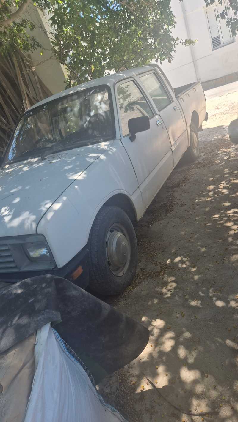 1984 Isuzu Pick-up 2,3L 1984 Cyprus