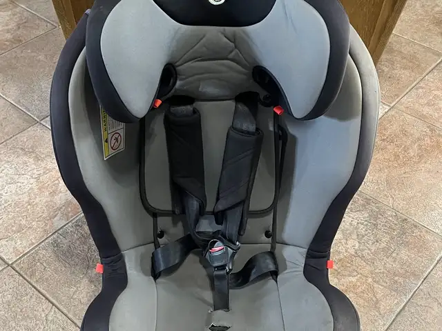 Babysafety baby car seat 9-36kg, isofix, 360 rotating worth 220, Limassol — Agios Athanasios
