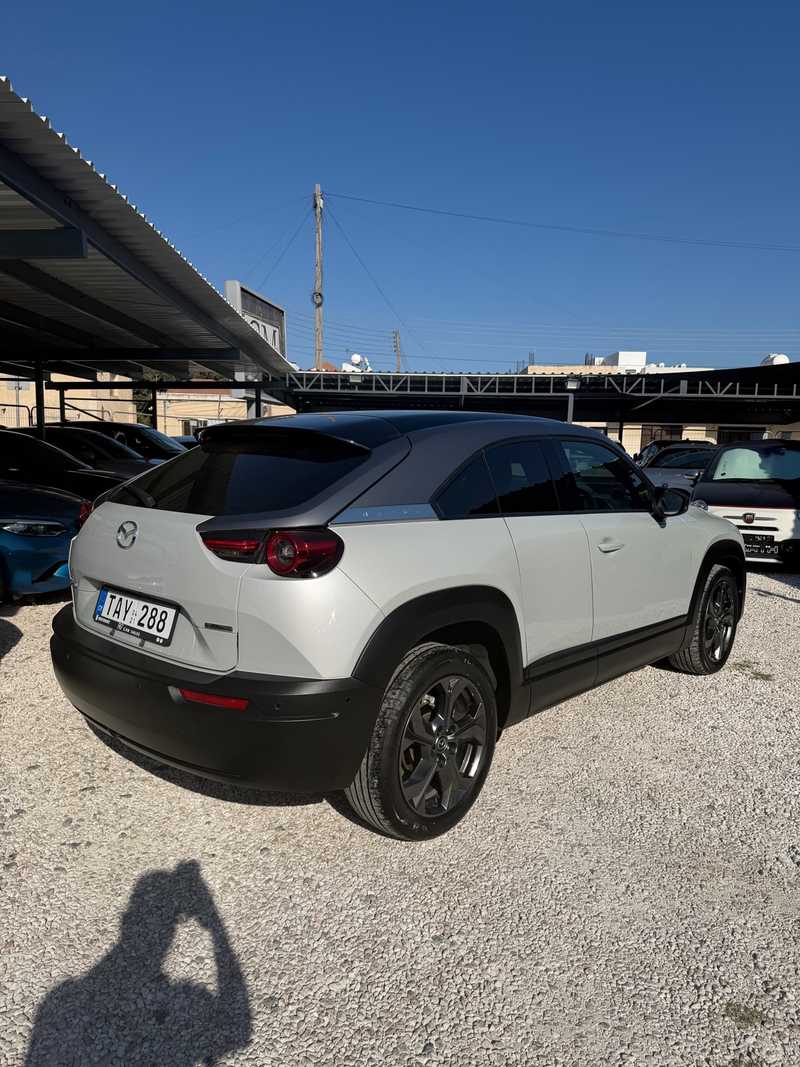 2021 Mazda ΜΧ-30 2,0L 2021 Cyprus