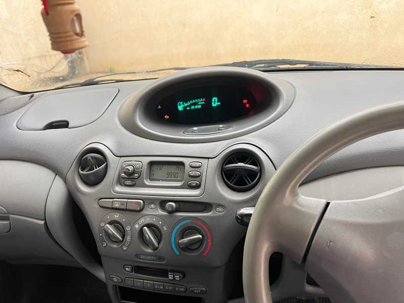 2001 Toyota Yaris 1,0L 2001 Cyprus