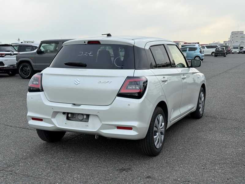 2024 Suzuki Swift 1,2L 2024 Cyprus