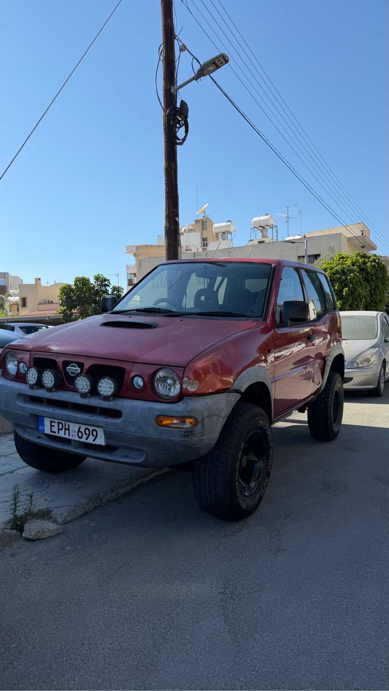 Nissan Terrano 2,7L 1997