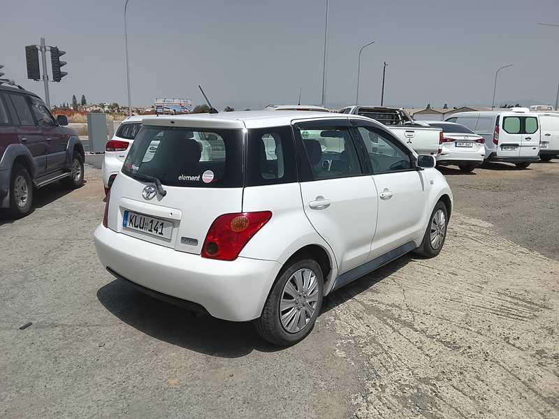 2002 Toyota Ist 1,3L 2002 Cyprus