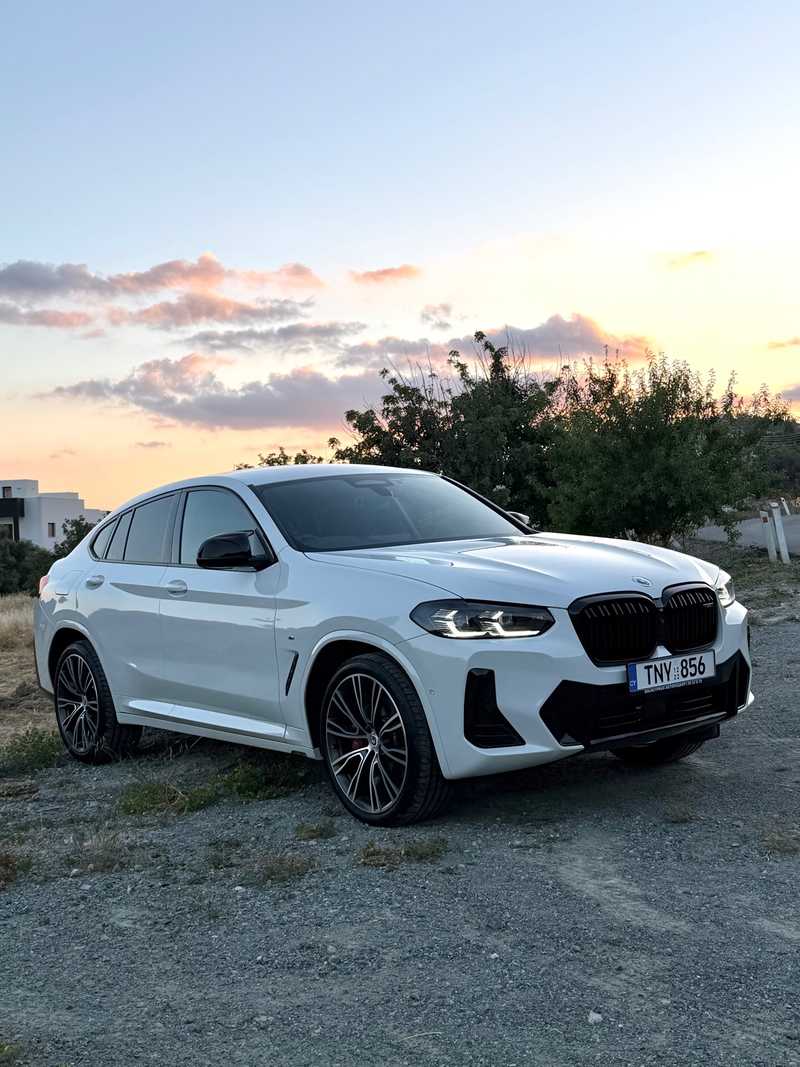 2022 BMW X4 3,0L 2022 Cyprus