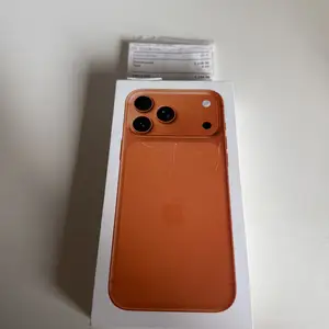 Iphone 17promax is new with receipt, Επαρχία Λευκωσίας — Στρόβολος - Άγιος Δημήτριος