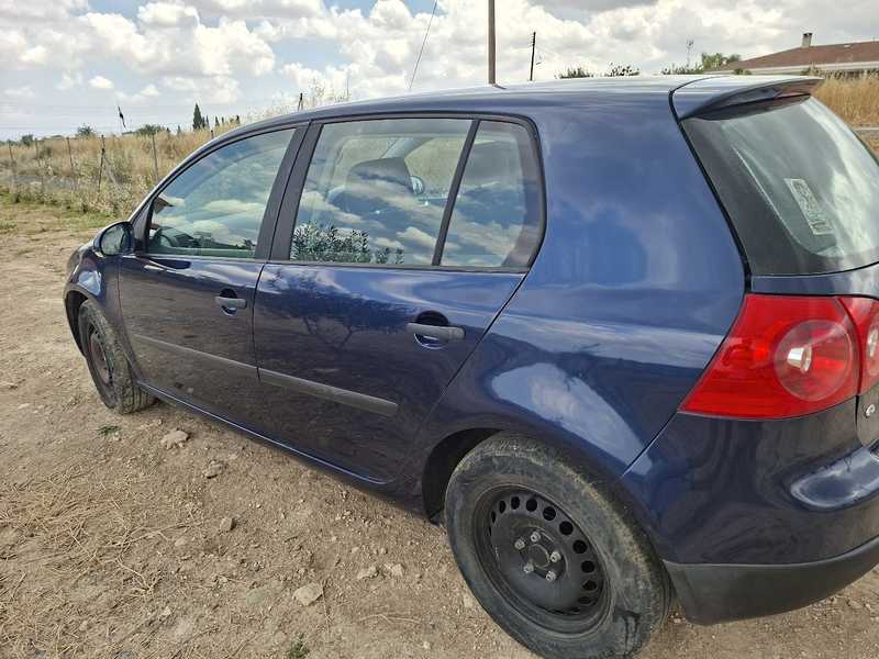 2004 Volkswagen Golf 1,6L 2004 Cyprus