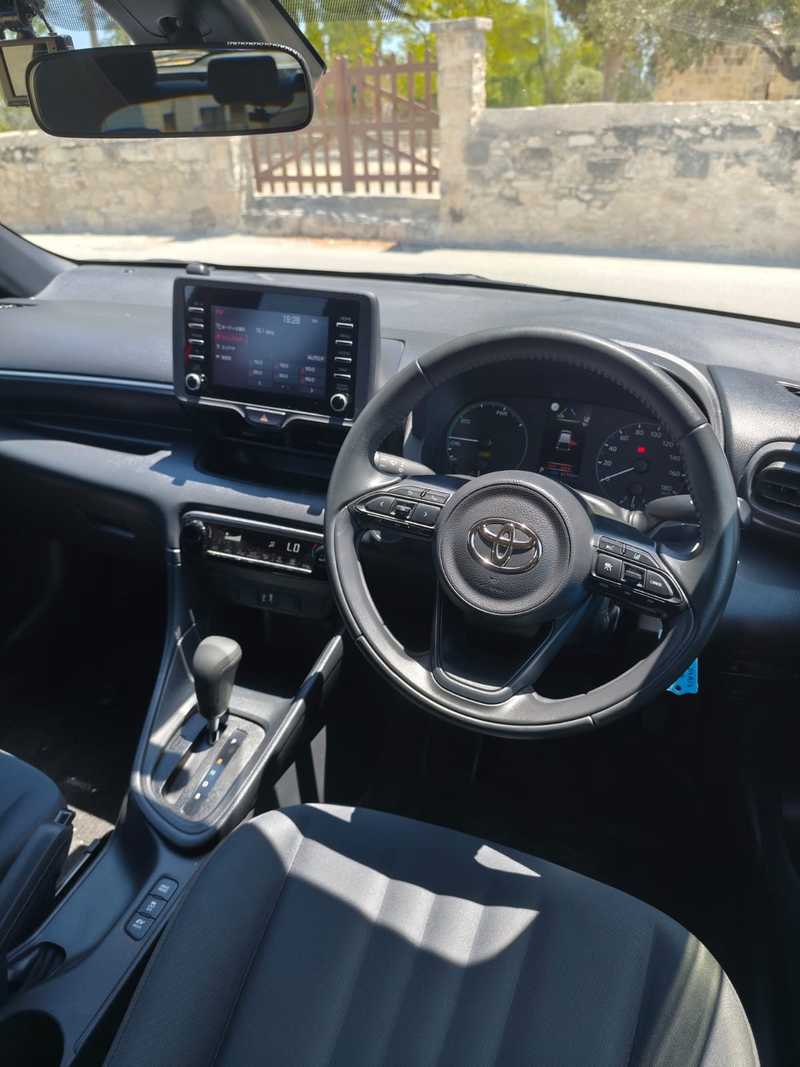 2022 Toyota Yaris 1,5L 2022 Cyprus