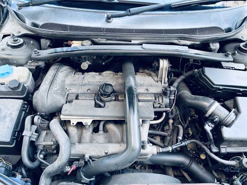 2005 Volvo S60 2,0L 2005 Cyprus