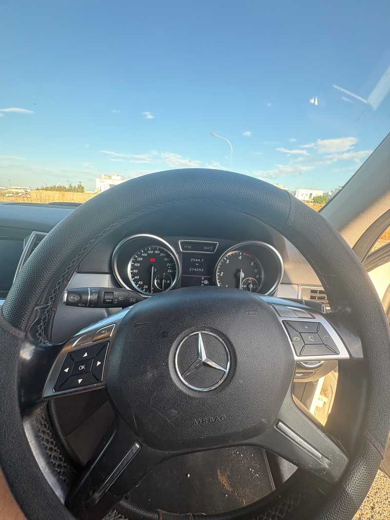 2012 Mercedes-Benz M-Class 2,5L 2012 Cyprus