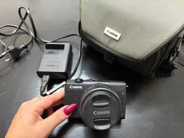 Canon eos m200, Επαρχία Λευκωσίας — Λατσιά - Άγιος Γεώργιος