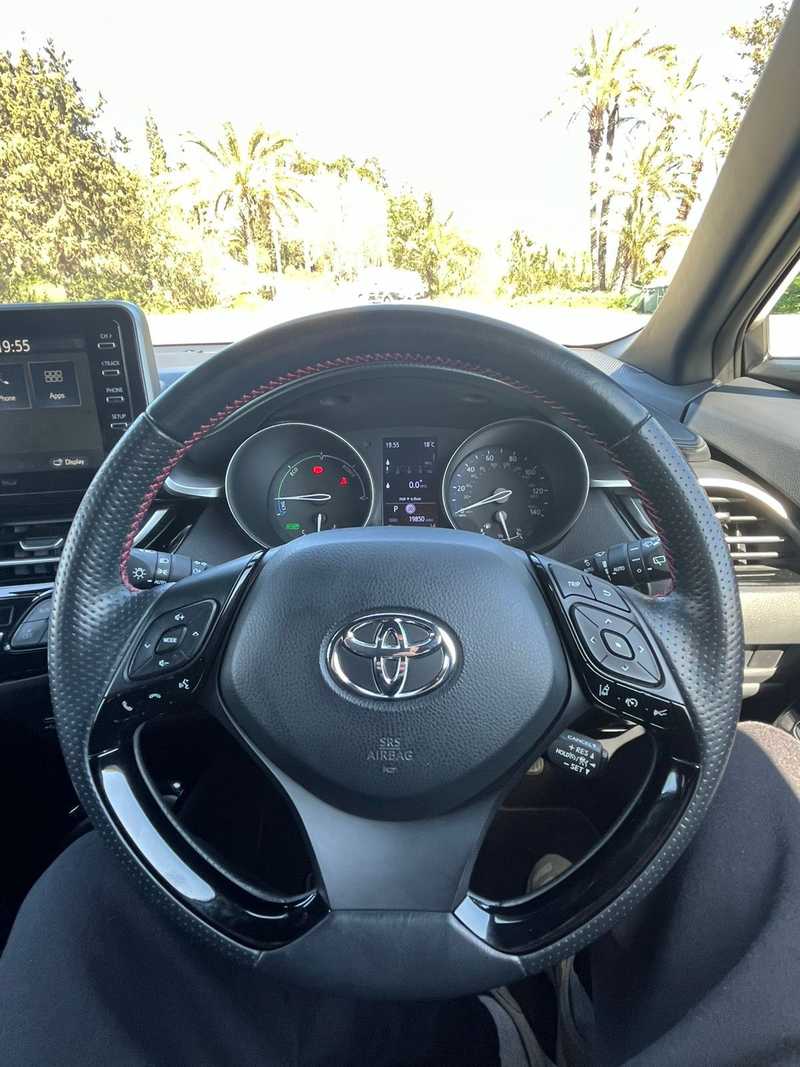 2022 Toyota C-HR 1,8L 2022 Cyprus