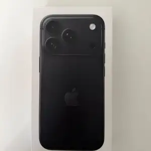 Iphone 18 pro / 256gb / black, Larnaca — Larnaka - Finikoudes