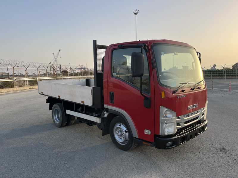 2017 Isuzu Truck 3,0L 2017 Cyprus