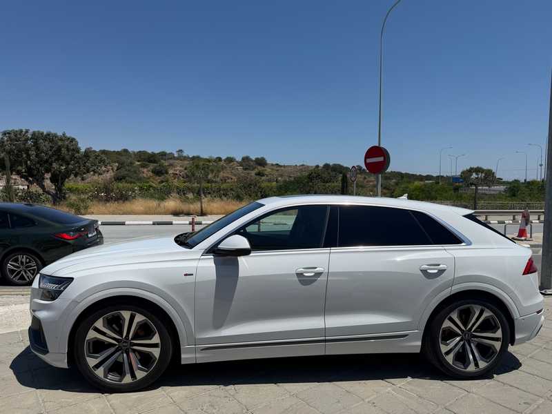 2021 Audi Q8 3,0L 2021 Cyprus