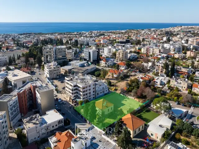 3-bedroom apartment for sale, Paphos — Paphos - Agios Pavlos
