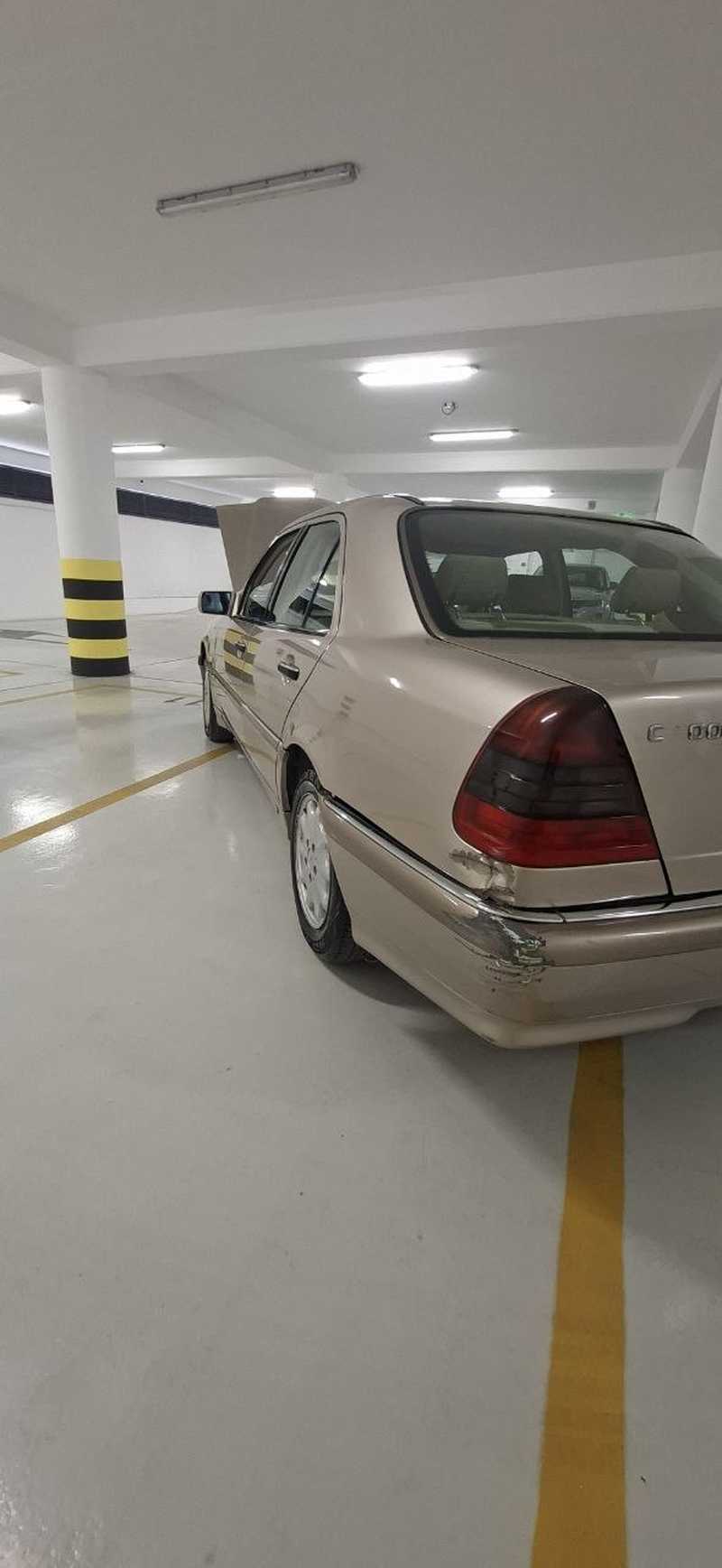 2000 Mercedes-Benz C-Class 2,0L 2000 Cyprus