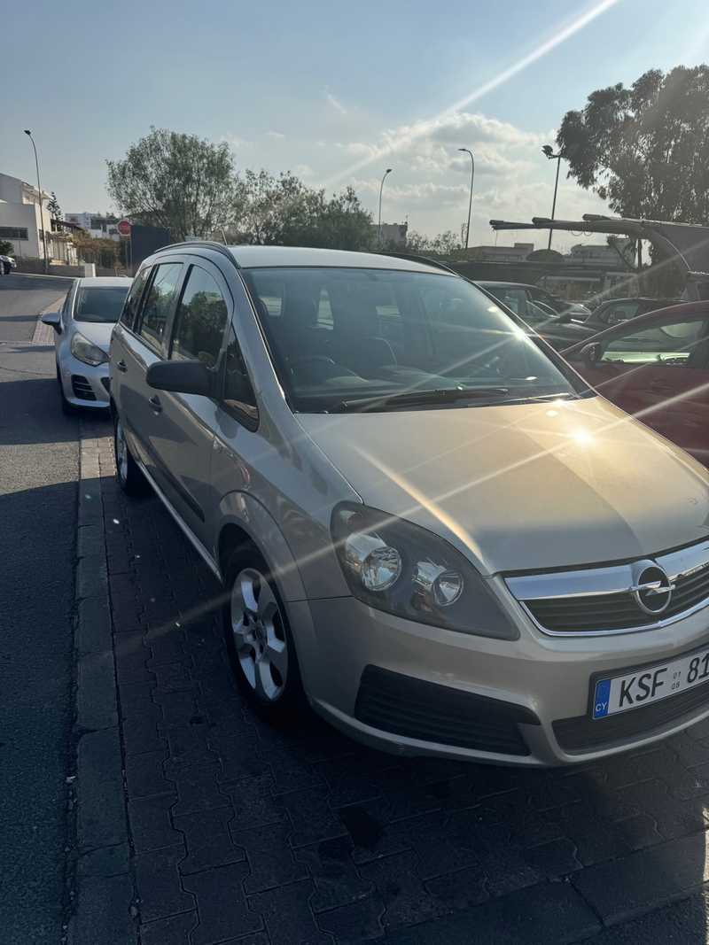 2008 Opel, Vauxhall Zafira 1,6L 2008 Cyprus