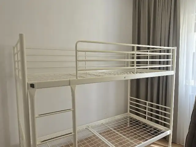 Bunk bed, Επαρχία Λεμεσού — Πύργος