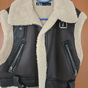 Gilet, sleeveless jacket from Zara, Επαρχία Λάρνακας — Λιβάδια Λάρνακας