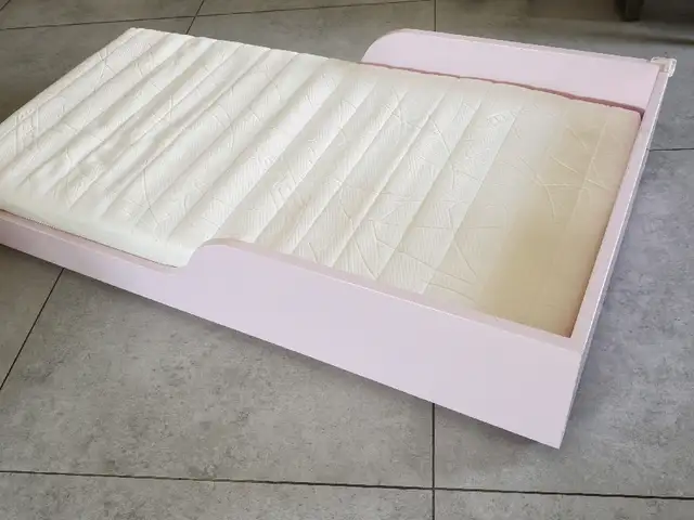Kids bed with matress, Επαρχία Λευκωσίας — Λευκωσία - Καϊμακλί