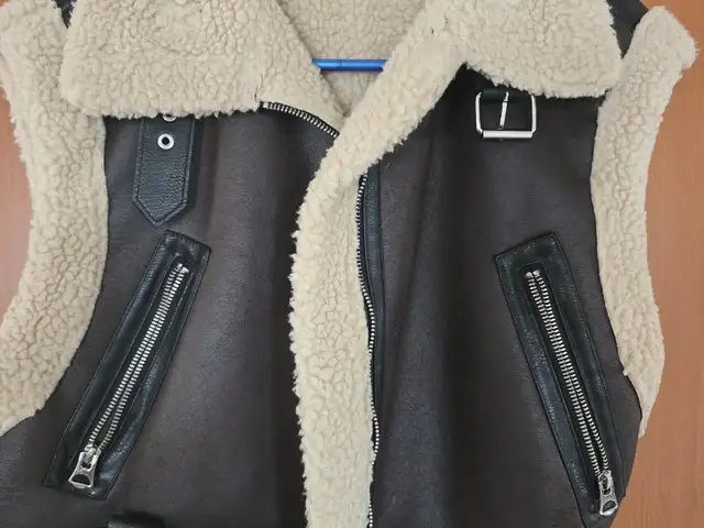 Gilet, sleeveless jacket from Zara, Επαρχία Λάρνακας — Λιβάδια Λάρνακας