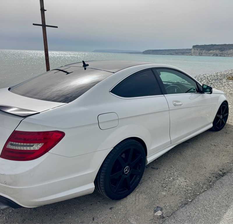 2014 Mercedes-Benz GLC-Class 2,0L 2014 Cyprus