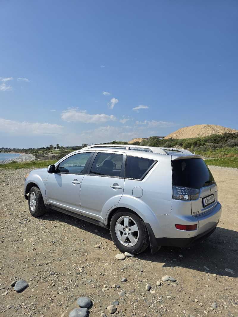 Mitsubishi Outlander 2,0L 2007