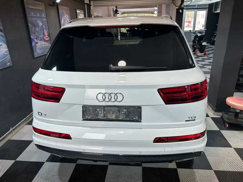 2018 Audi Q7 3,0L 2018 Cyprus