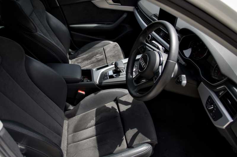 2019 Audi A4 2,0L 2019 Cyprus