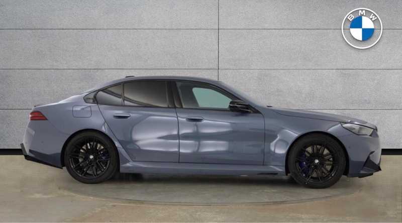 2025 BMW M5 4,4L 2025 Cyprus
