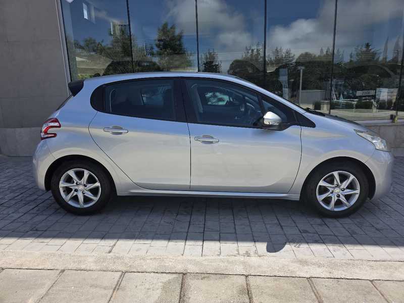 2012 Peugeot 208 1,4L 2012 Cyprus