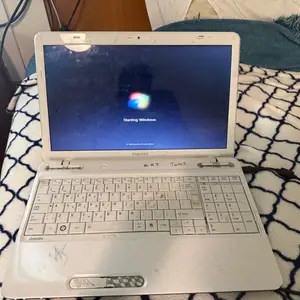 Toshiba laptop model bce, Επαρχία Λευκωσίας — Λευκωσία - Αγ Κωνστ και Ελένης