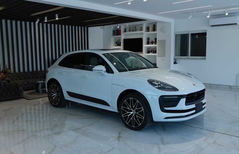 2023 Porsche Macan 2,0L 2023 Cyprus
