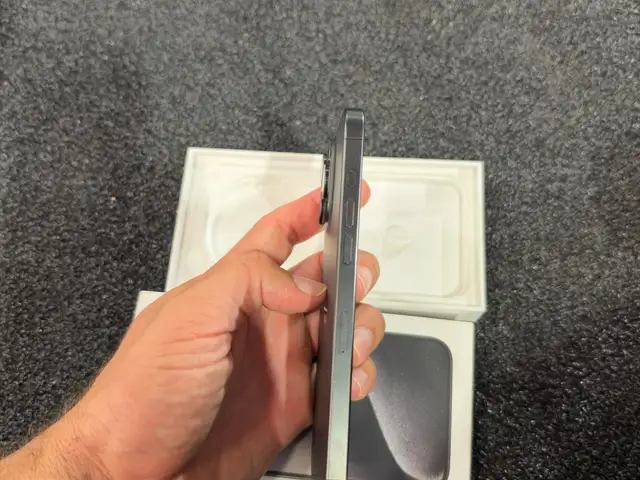 Iphone 15 pro max 512gb, Επαρχία Πάφου — Τάφοι των Βασιλέων