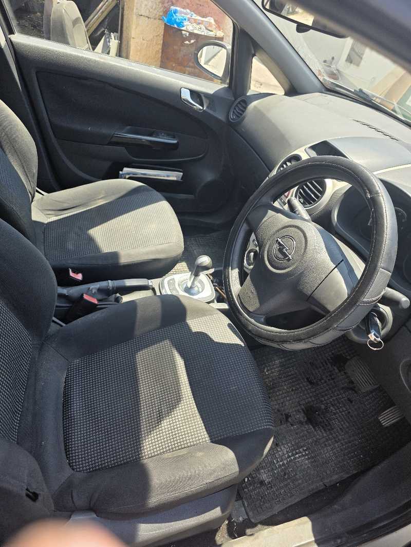 2009 Opel, Vauxhall Corsa 1,2L 2009 Cyprus