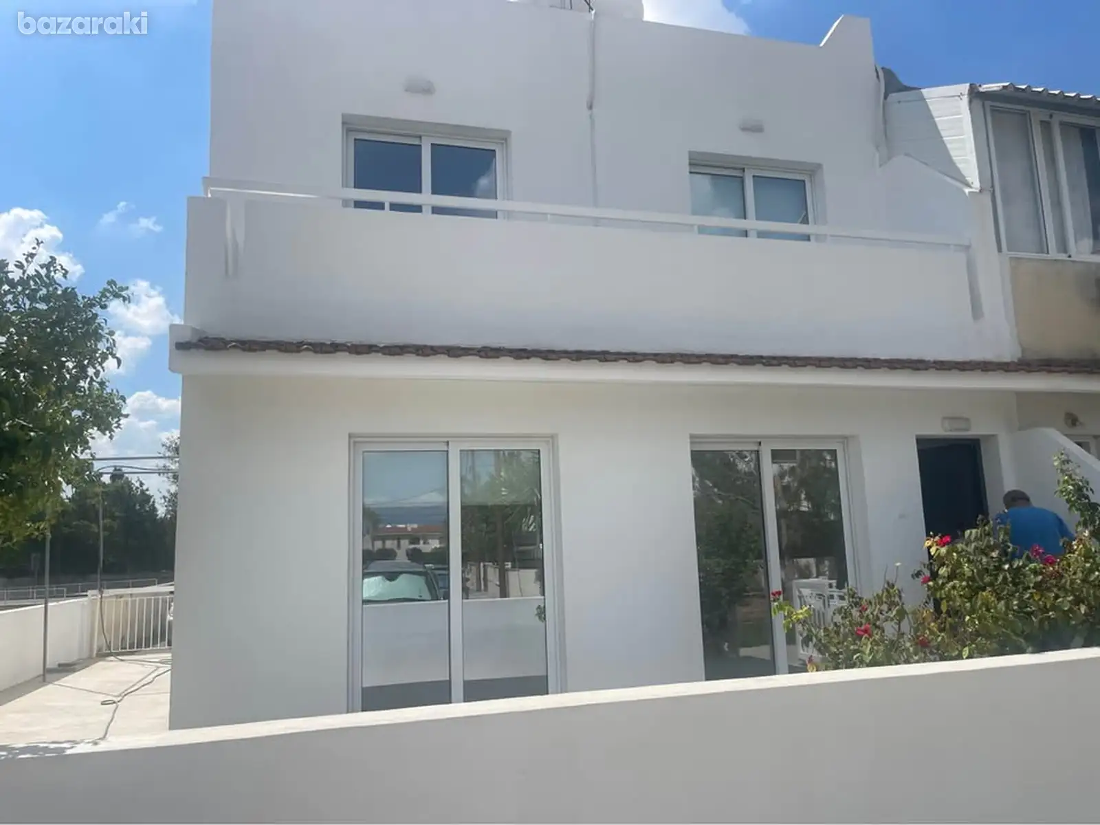 House, 3 bedrooms — 6