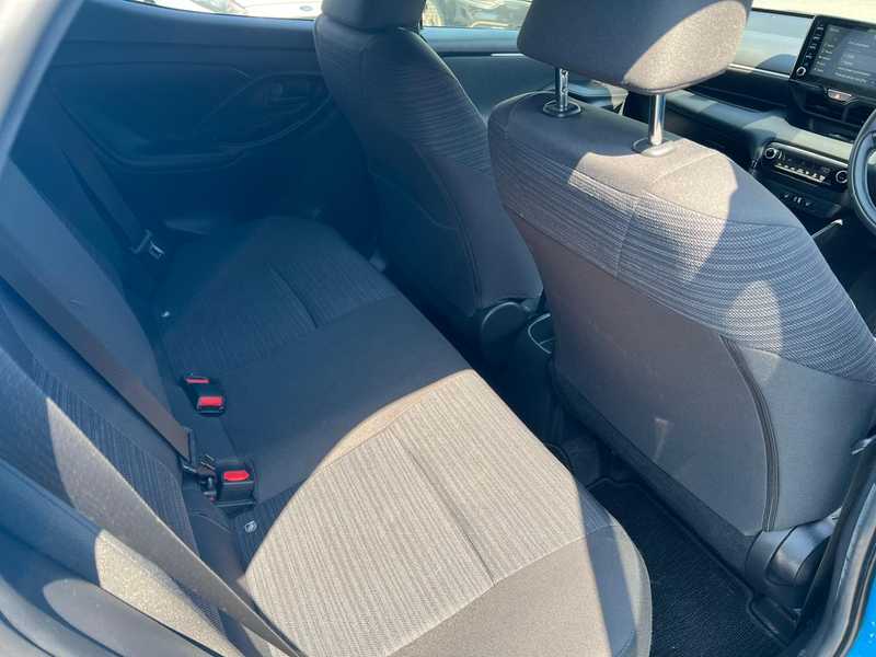 2022 Toyota Yaris 1,5L 2022 Cyprus