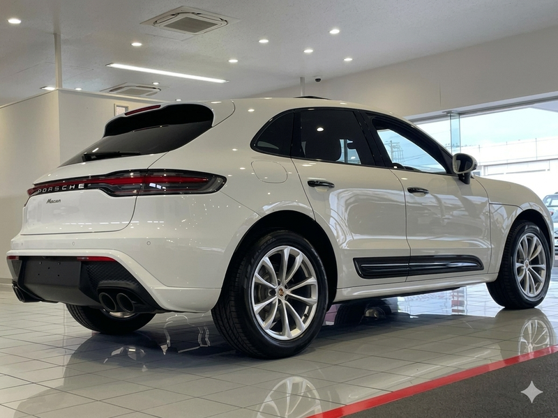 2023 Porsche Macan 2,0L 2023 Cyprus