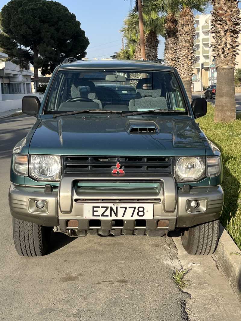 2000 Mitsubishi Pajero 2,8L 2000 Cyprus