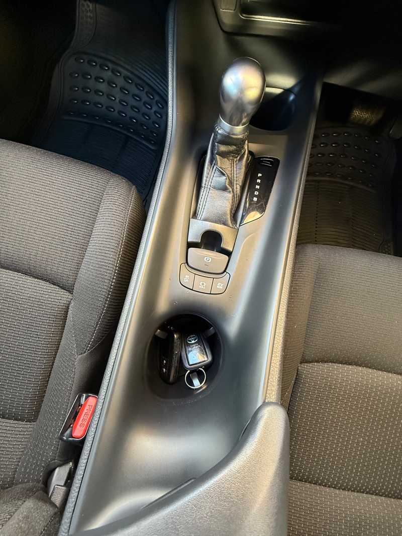 2017 Toyota C-HR 1,8L 2017 Cyprus